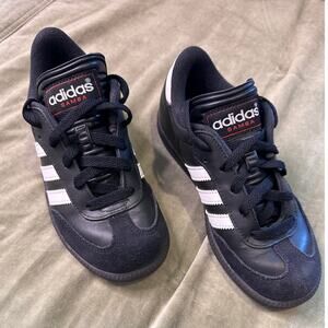 Boys Adidas Samba Black and White Stripe Shoes 1.5Y Like New!